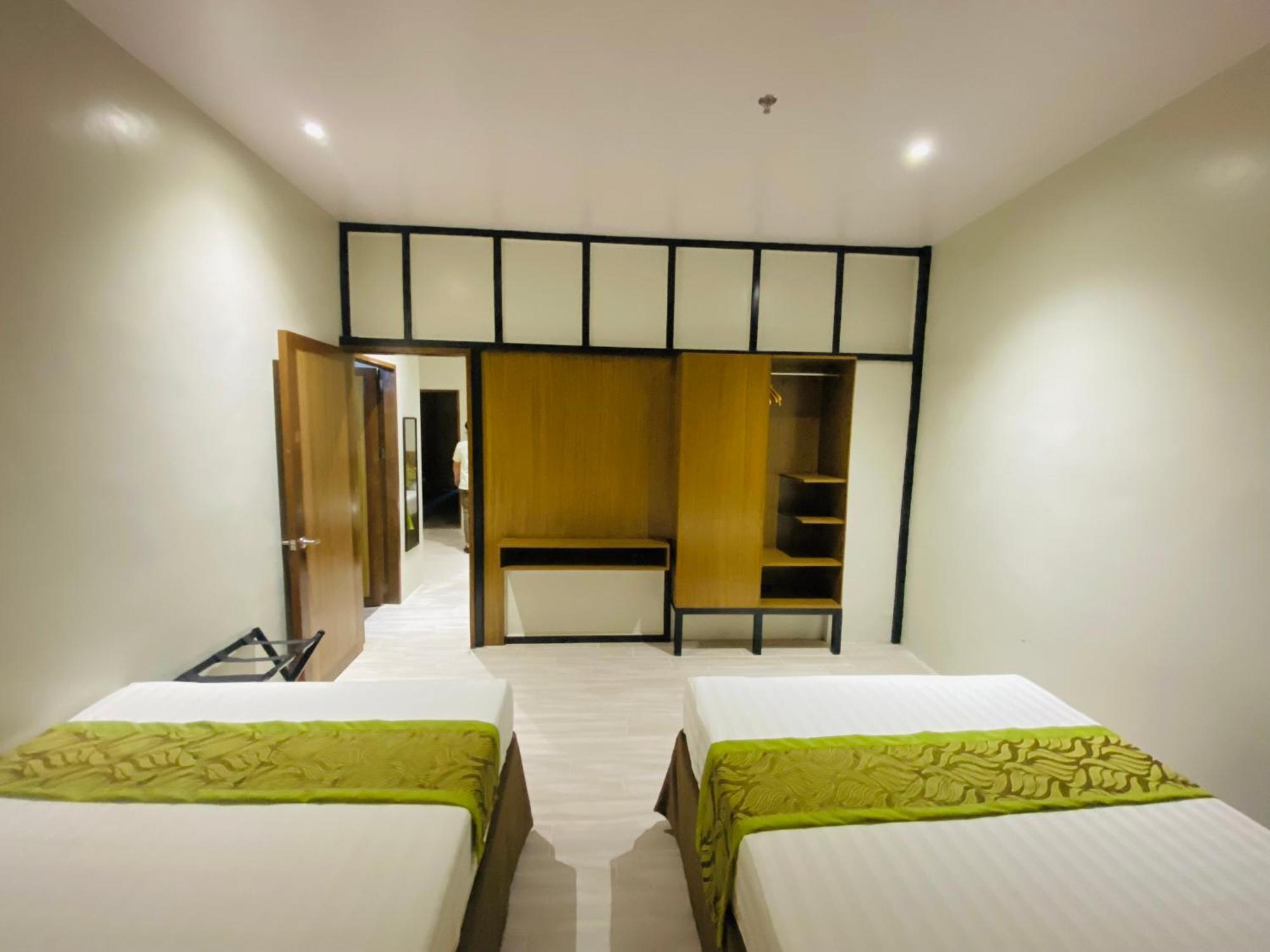 Maxi Hotel And Event Center Tagbilaran Eksteriør billede